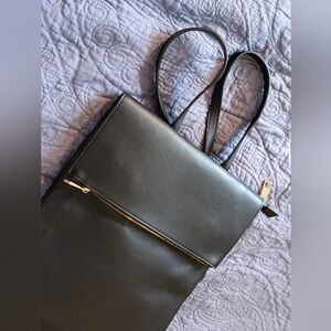 Elegant Summer & Rose Black Vegan Leather Laptop Bagpack